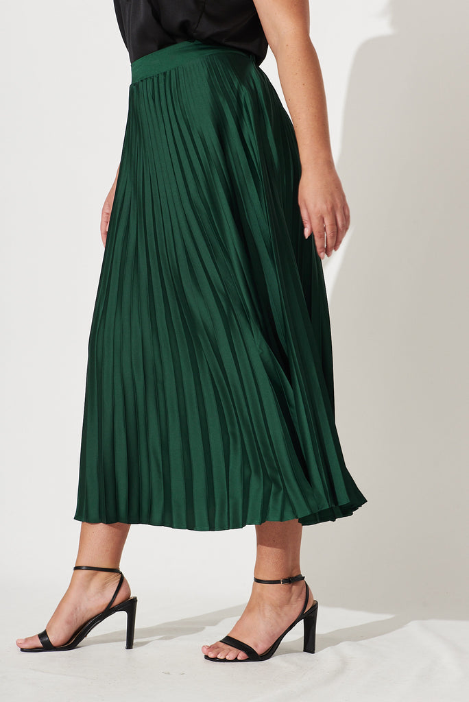 Allison Midi Pleat Skirt In Emerald Satin - side