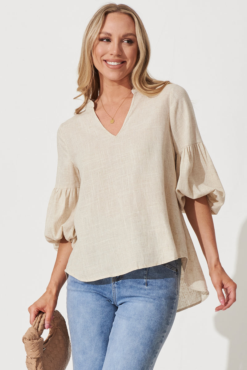 Jasper Top In Light Khaki Linen Blend