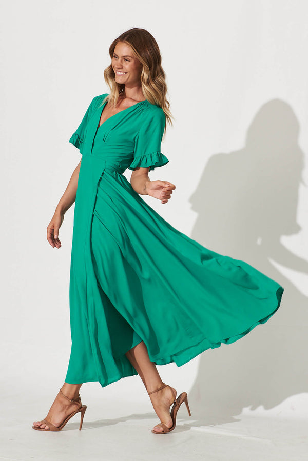 Jade Green Maxi Dress Amazon Essentials Women's Waisted Maxi Dress SMALL  JADE GREEN AM1