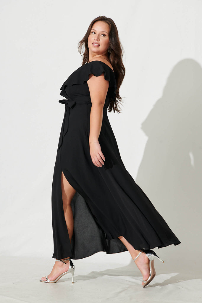 Marit Maxi Dress In Black - side