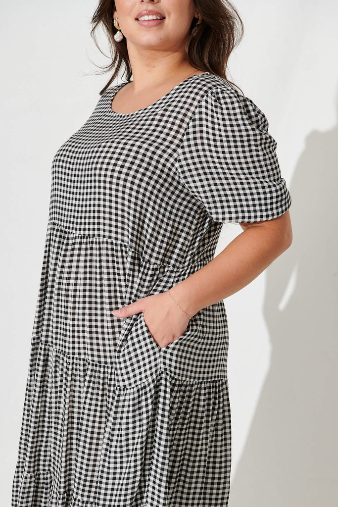 Nevi Tiered Midi Dress In Black And White Gingham - detail