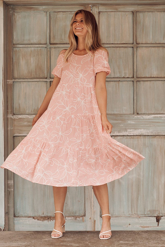 Nevi Tiered Midi Dress In Pink Floral