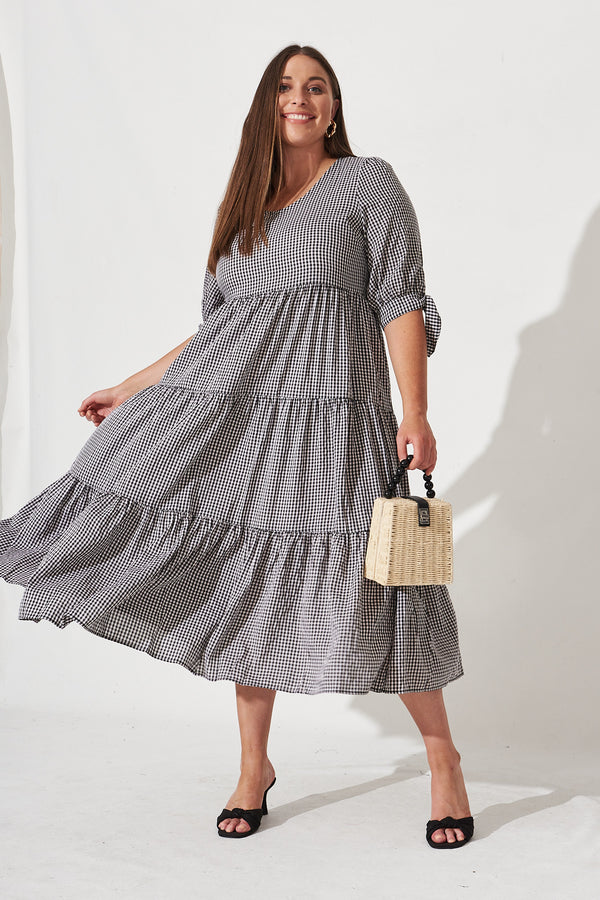 Odewick Midi Dress In Black Gingham