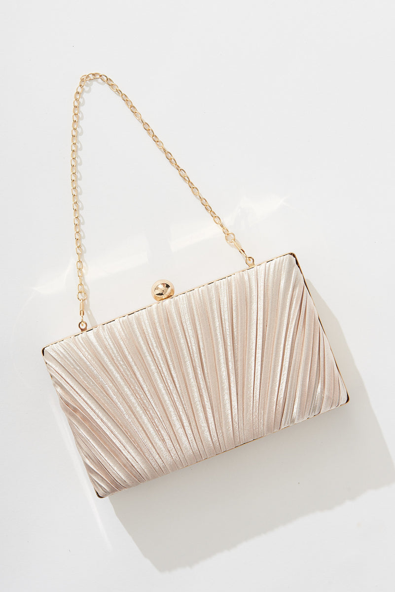 Amina Clutch Bag In Gold
