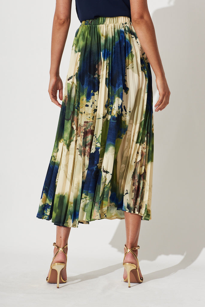 Allison Midi Pleat Skirt In Green With Navy Print - back