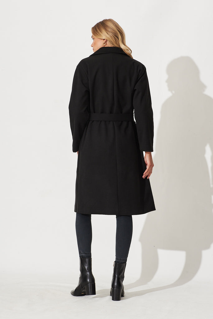 Embrace Coat In Black - back