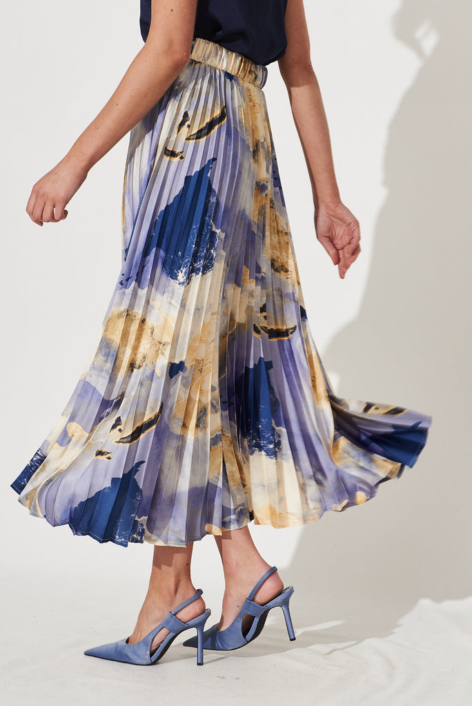 Allison Midi Pleat Skirt In Blue With Beige Print Satin - side