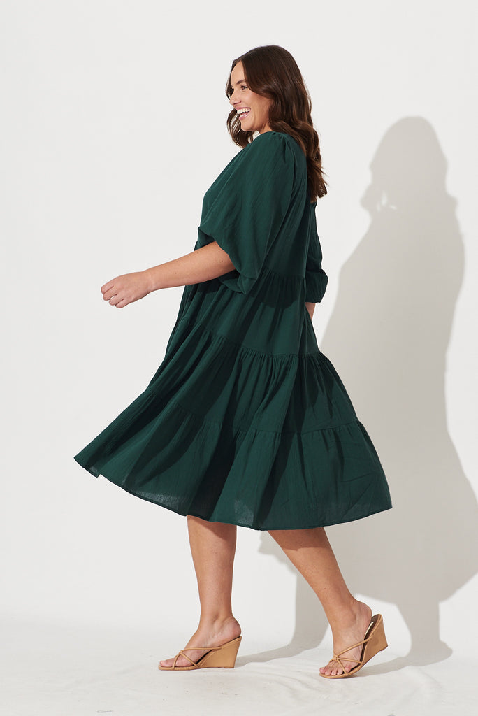 Kehlana Tiered Midi Dress In Emerald Green - side