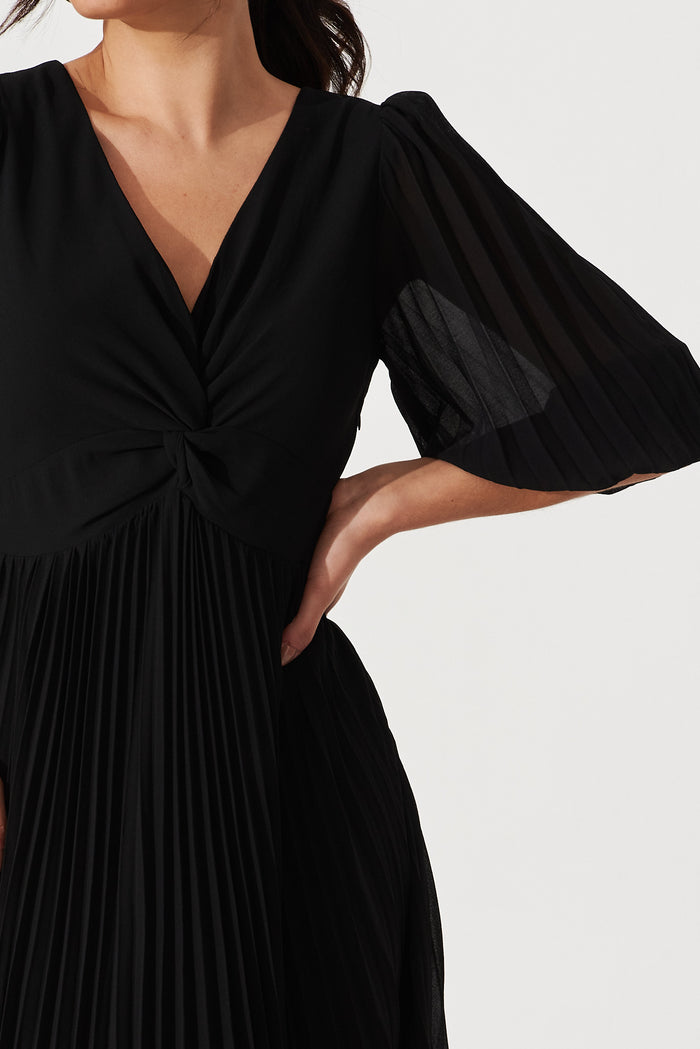 Moritz Maxi Dress In Black Chiffon - detail