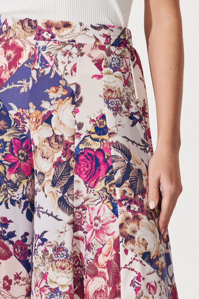 Sugary Pant In Lilac Patchwork Floral Print - detail