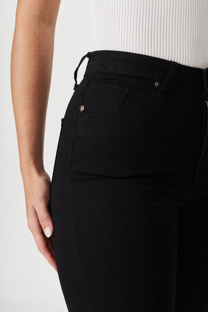 Piper High Rise Jeans In Black Denim - detail