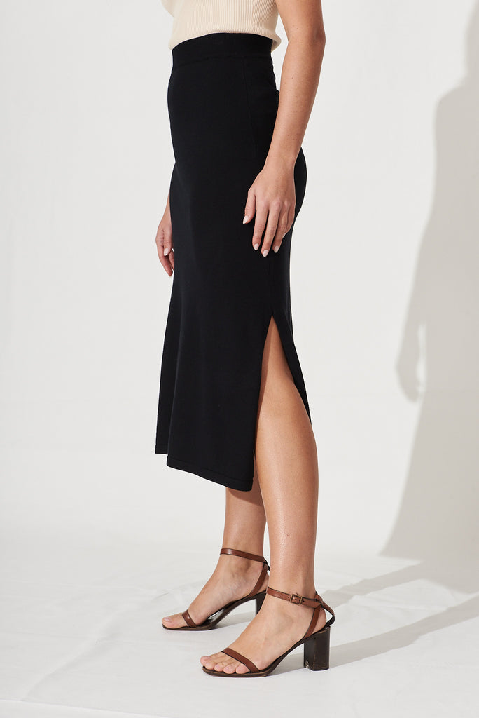 Freyja Midi Knit Skirt In Black Cotton Blend - side