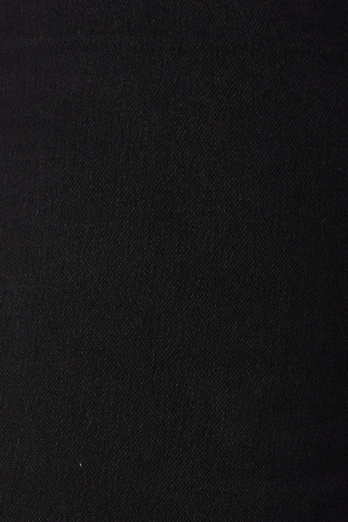 Avia Stretch Jeans In Black Denim - fabric