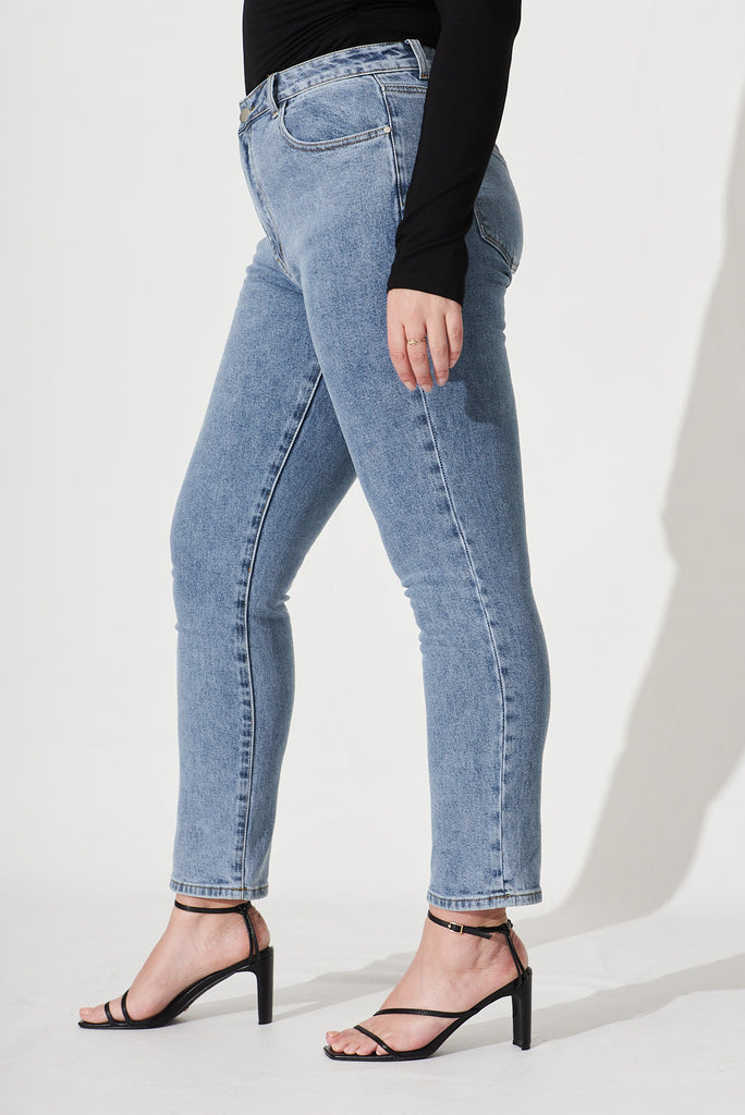 Bobbi Jeans In Light Wash Denim - side
