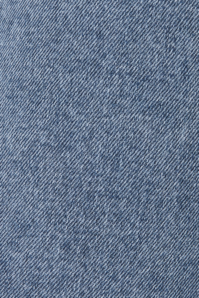 Bobbi Jeans In Light Wash Denim - fabric