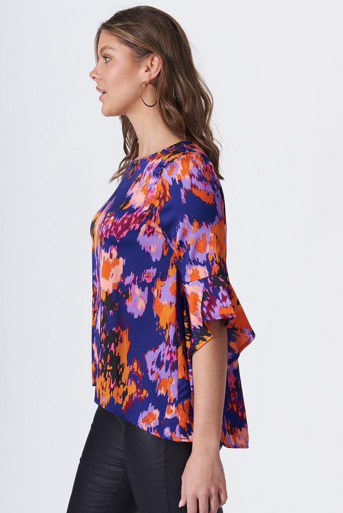 Nila Top In Blue With Multi Print - side