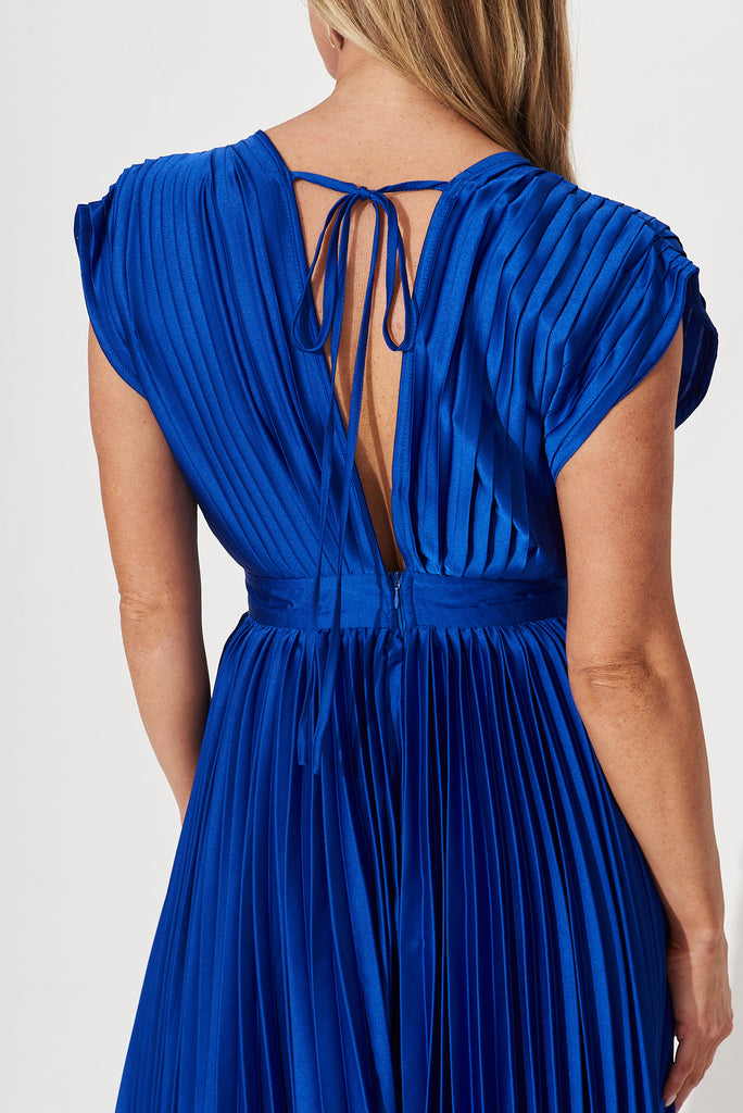 Anetta Midi Dress In Pleated Cobalt Satin - detail