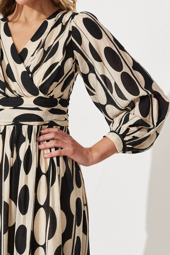 Wylie Maxi Dress In Black With Cream Print - detail