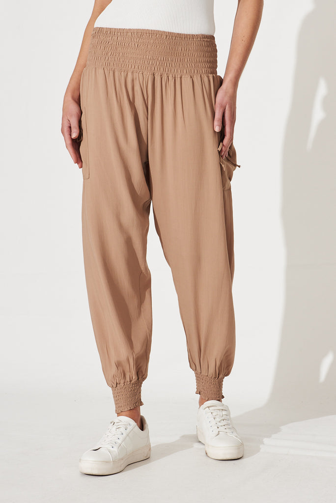 Gabby Lounge Pants In Stone - front