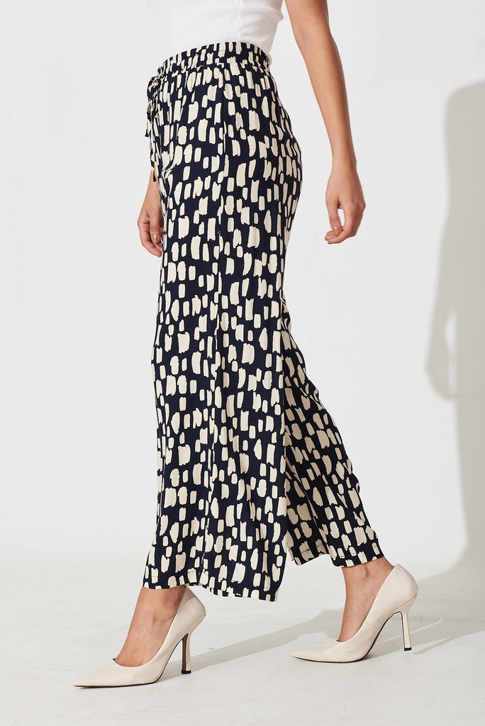 Melina Pant In Navy With Cream Print - side