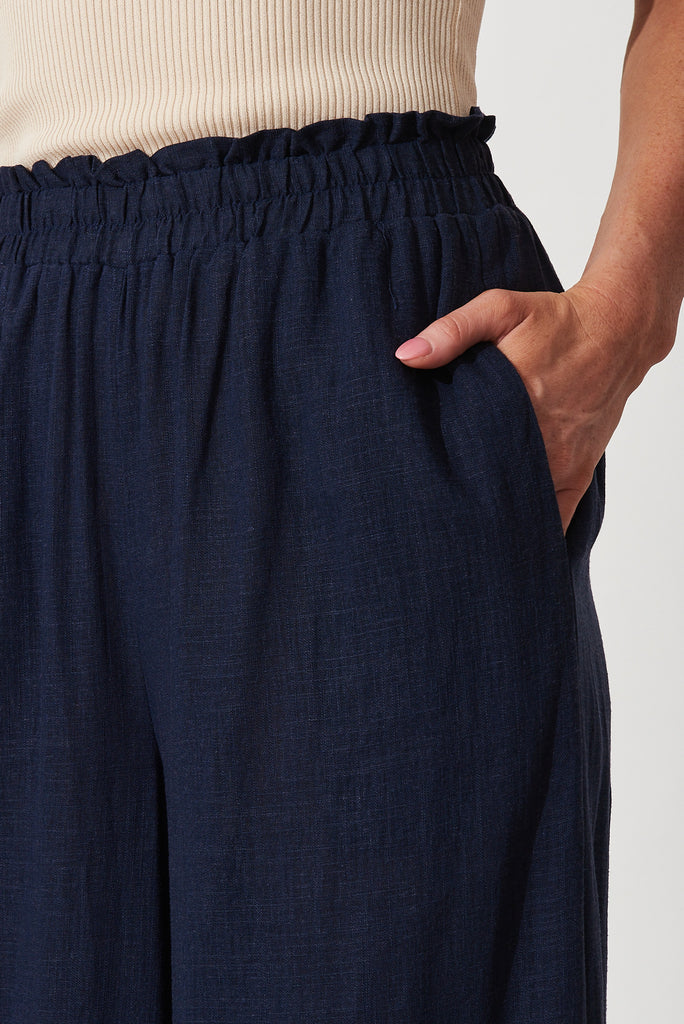 Nicole Pant In Navy Linen Blend - detail