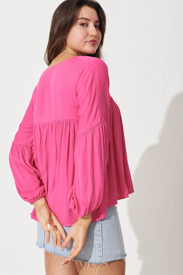 Altamura Top In Hot Pink - side