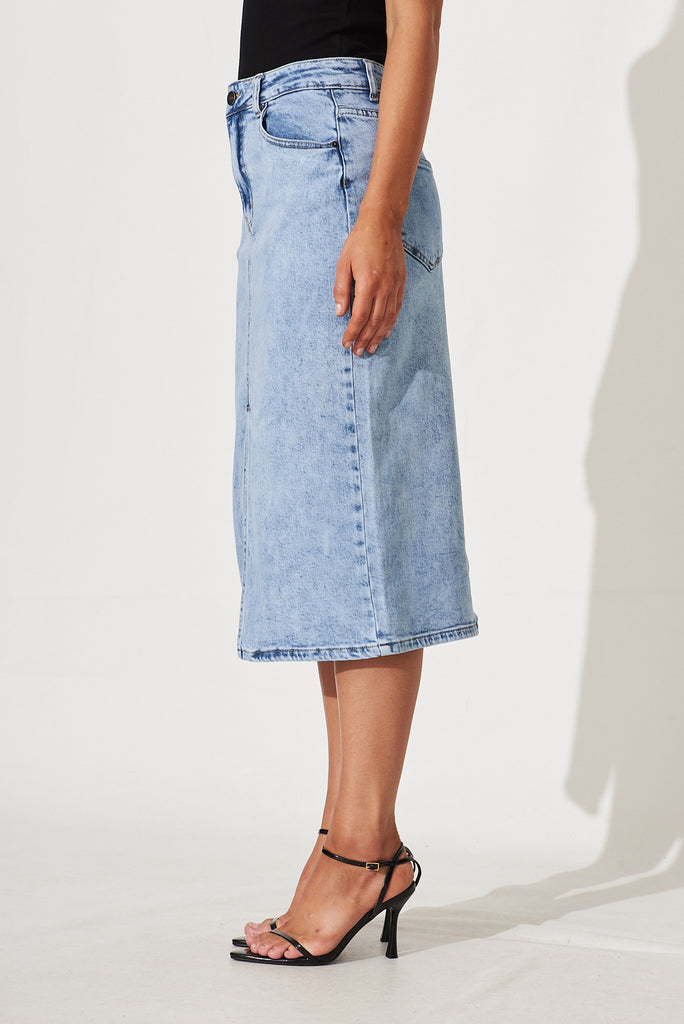 Deja Vu Midi Stretch Denim Skirt In Light Blue Wash - side