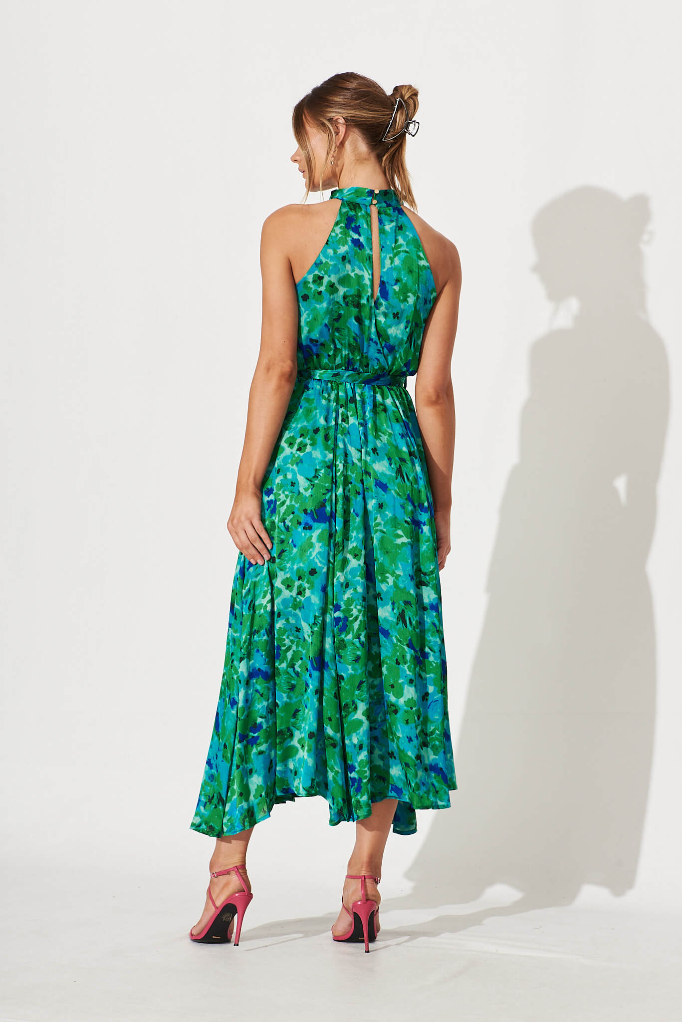 Halter clearance dress definition