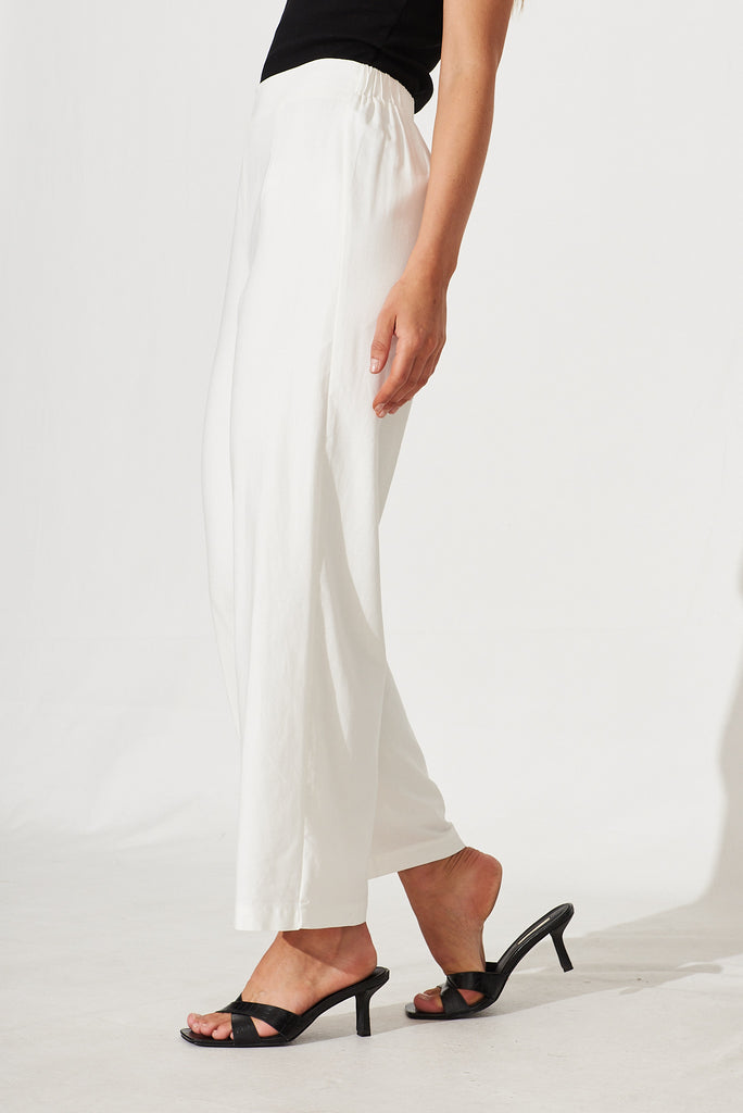 Darby Pant In White Linen Cotton Blend - side