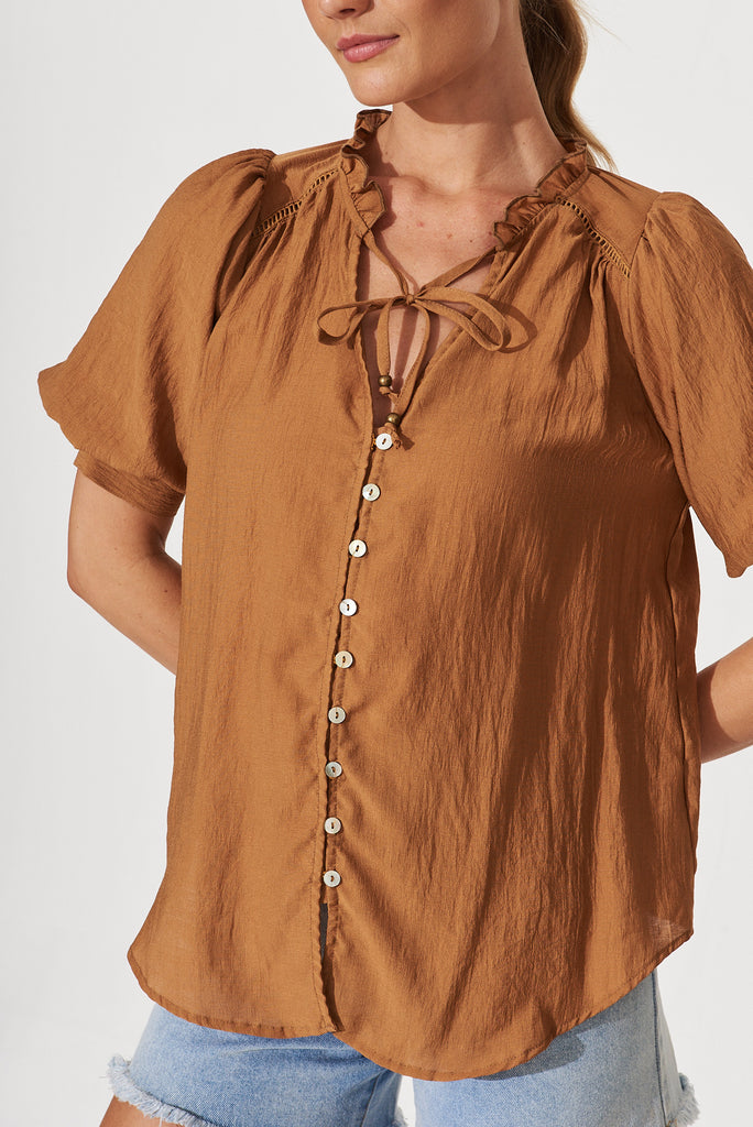 Jupiter Shirt In Camel Brown - detail
