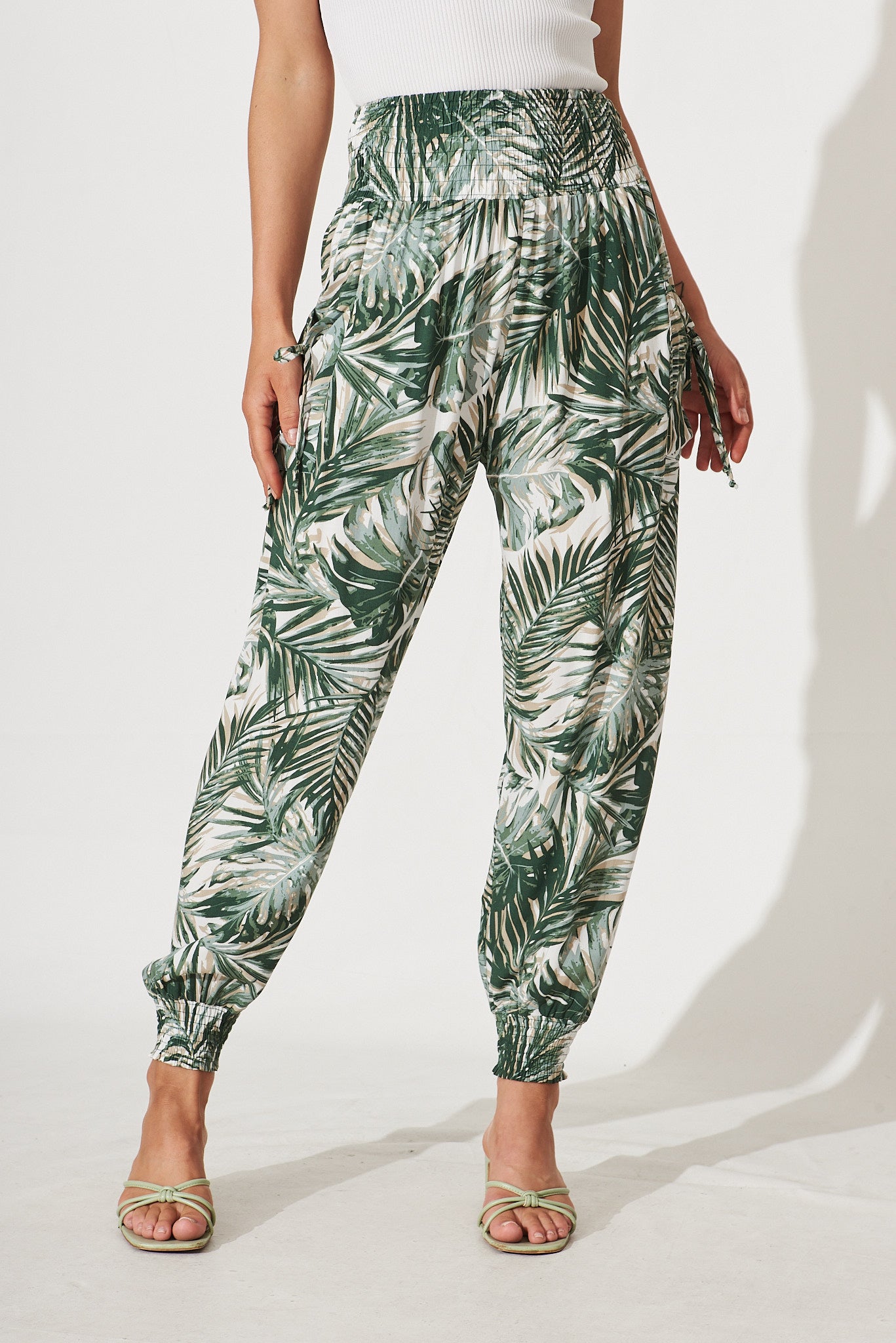 Gabby Lounge Pants In White With Green Leaf Print - front