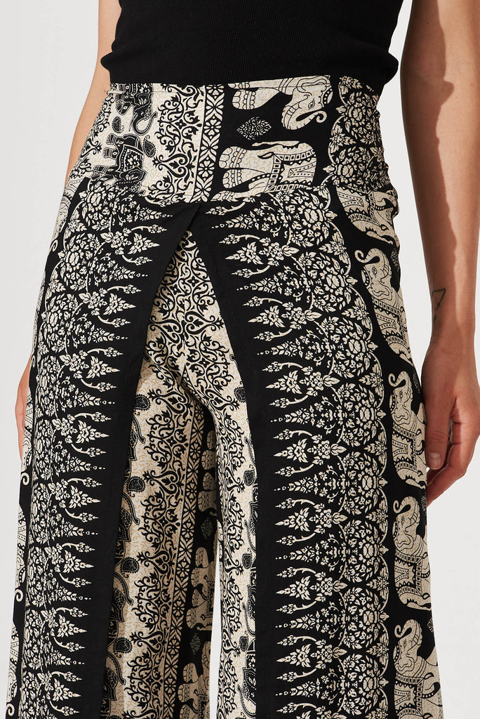 Explorer Pants In Black With White Print - detail