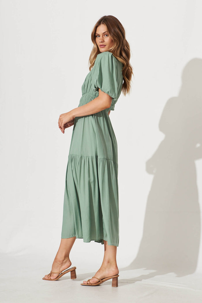 Stargazer Midi Dress In Green - side
