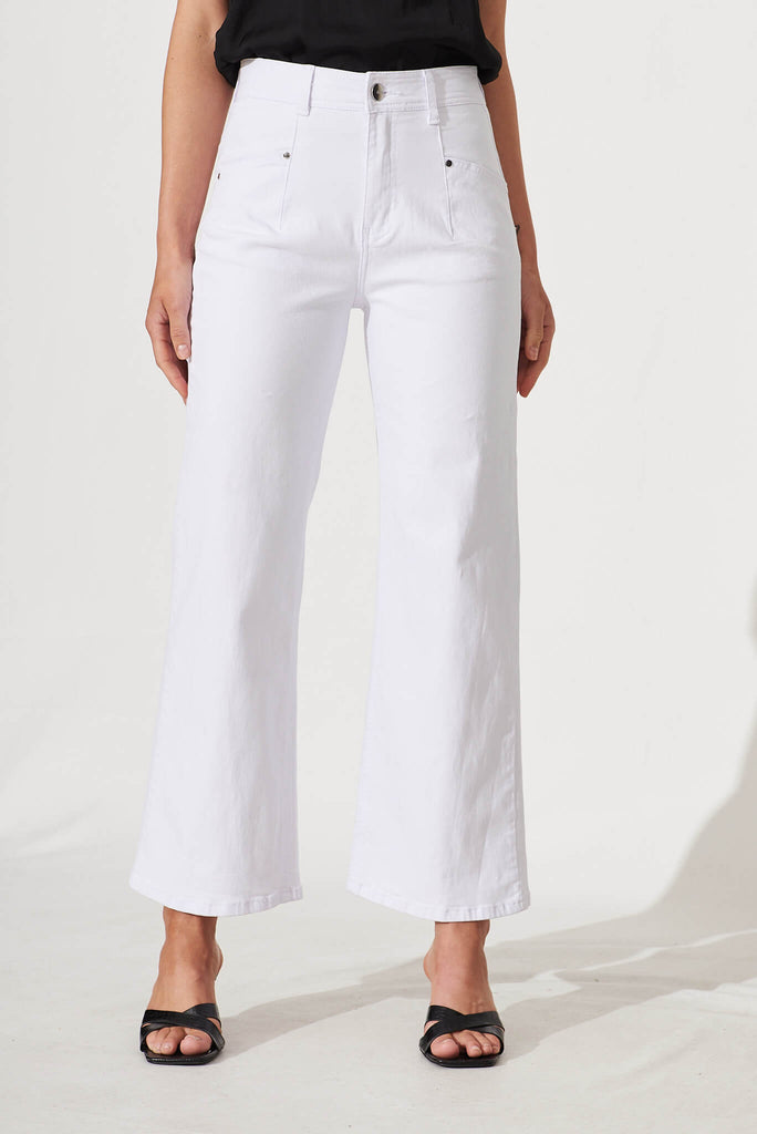 Margaret Wide Leg Jeans In Optic White Denim - front