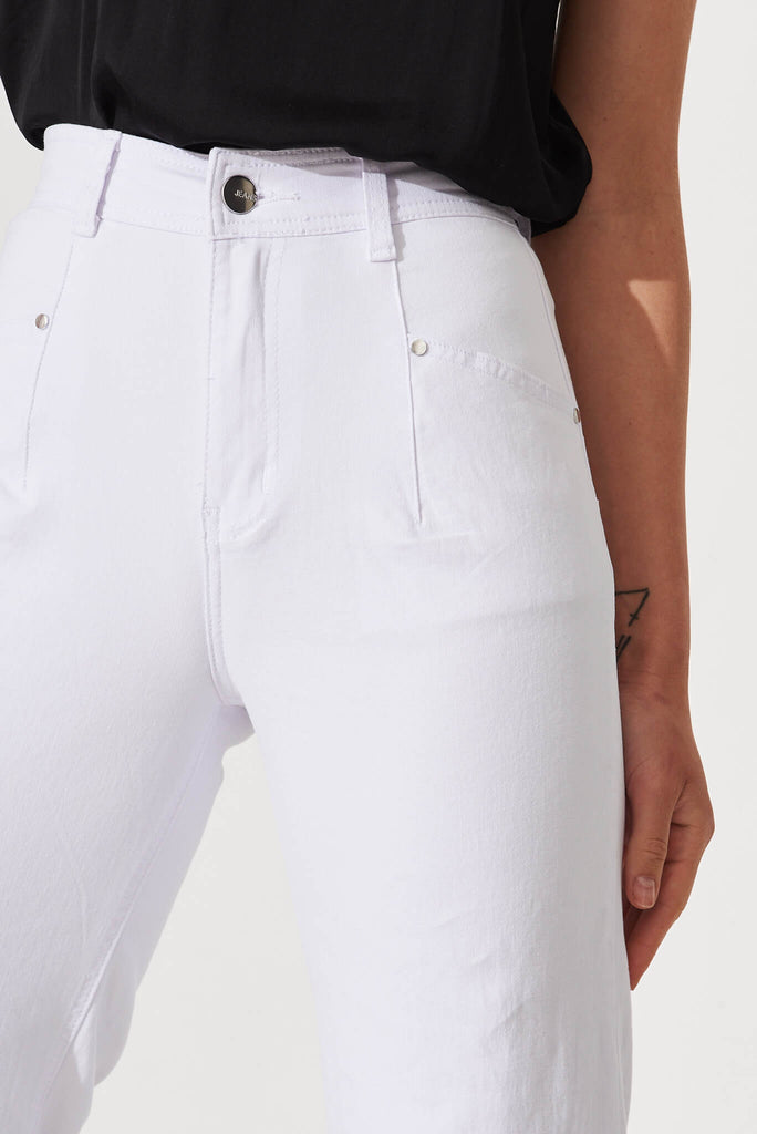Margaret Wide Leg Jeans In Optic White Denim - detail
