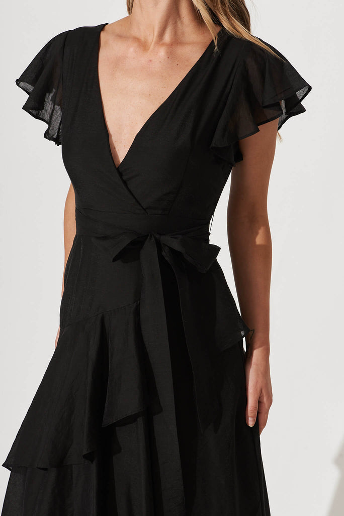 Cheerful Midi Dress In Black - detail