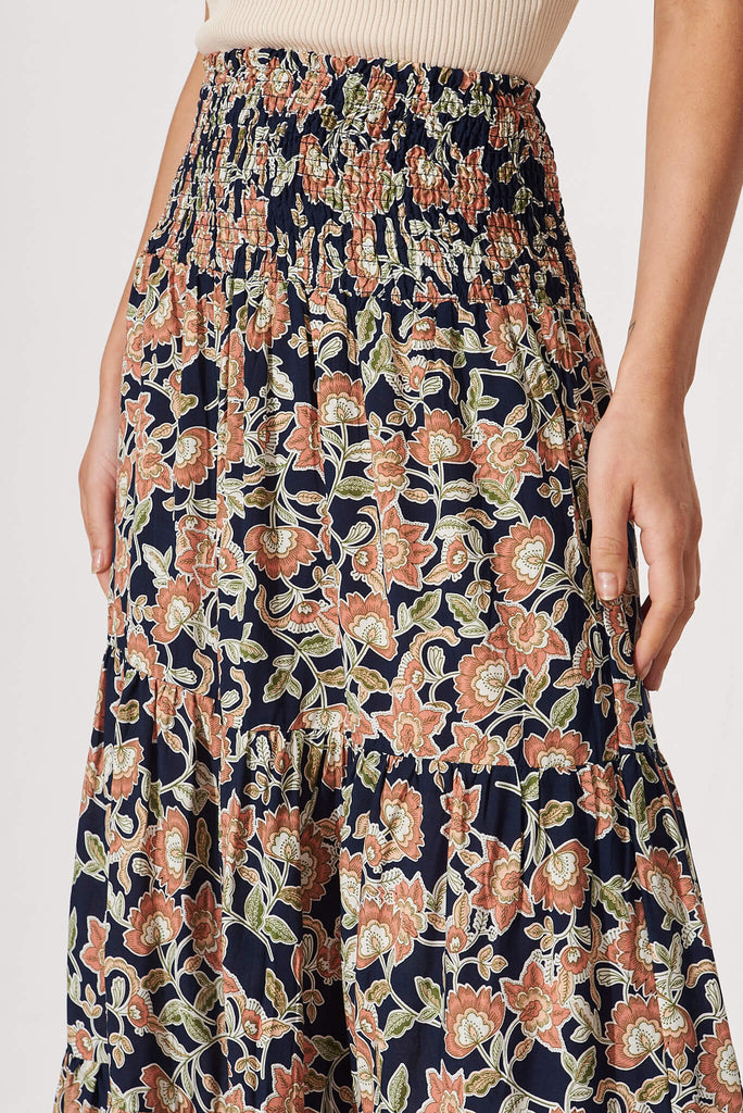 Macarena Maxi Skirt In Navy With Rust Border Print - detail