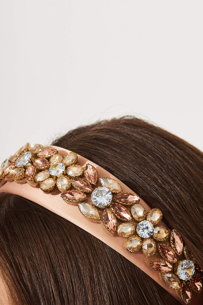 August + Delilah Eloise Headband In Gold Diamante - detail