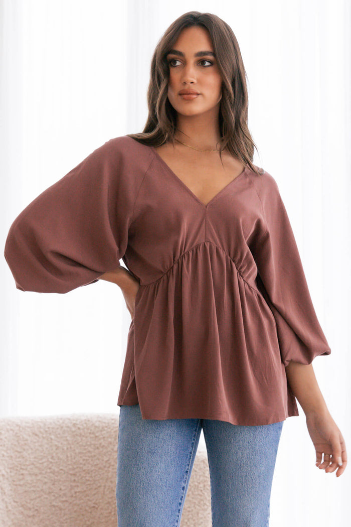Harissa Top In Brown - front