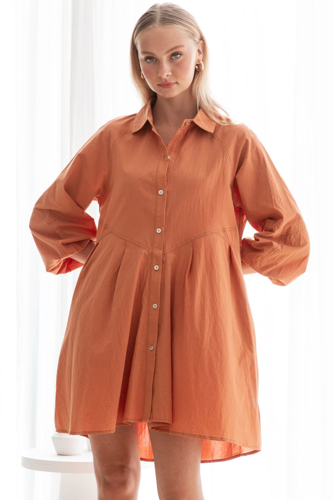 Mindful Shirt Dress In Rust Cotton - front
