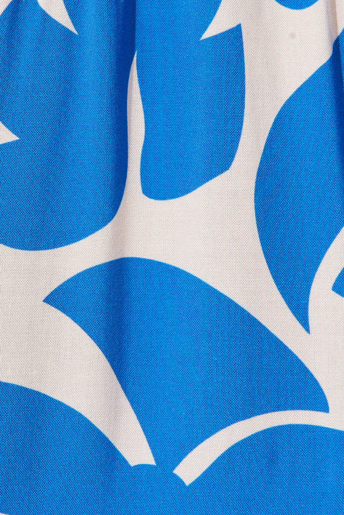 Saldana Smock Dress In White And Blue Leaf Print - fabric