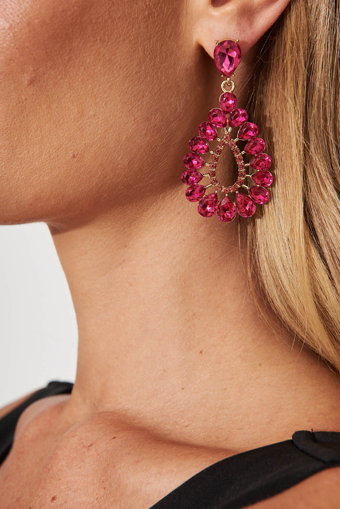 August + Delilah Tamara Drop Earrings In Pink - detail