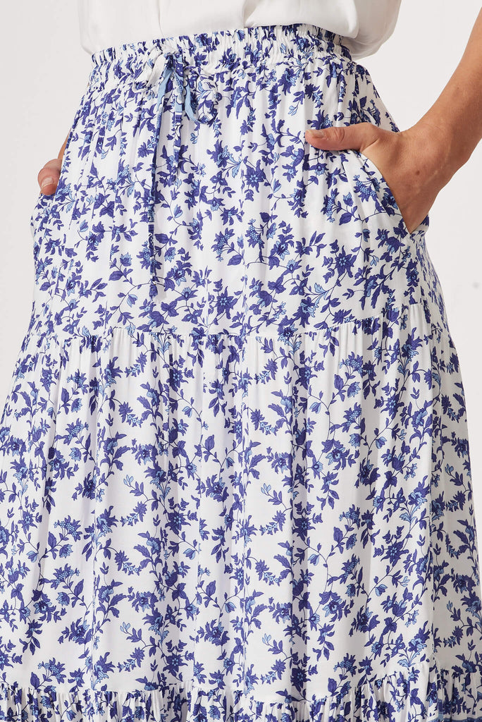 Atlanna Midi Skirt In Blue Border Print - detail