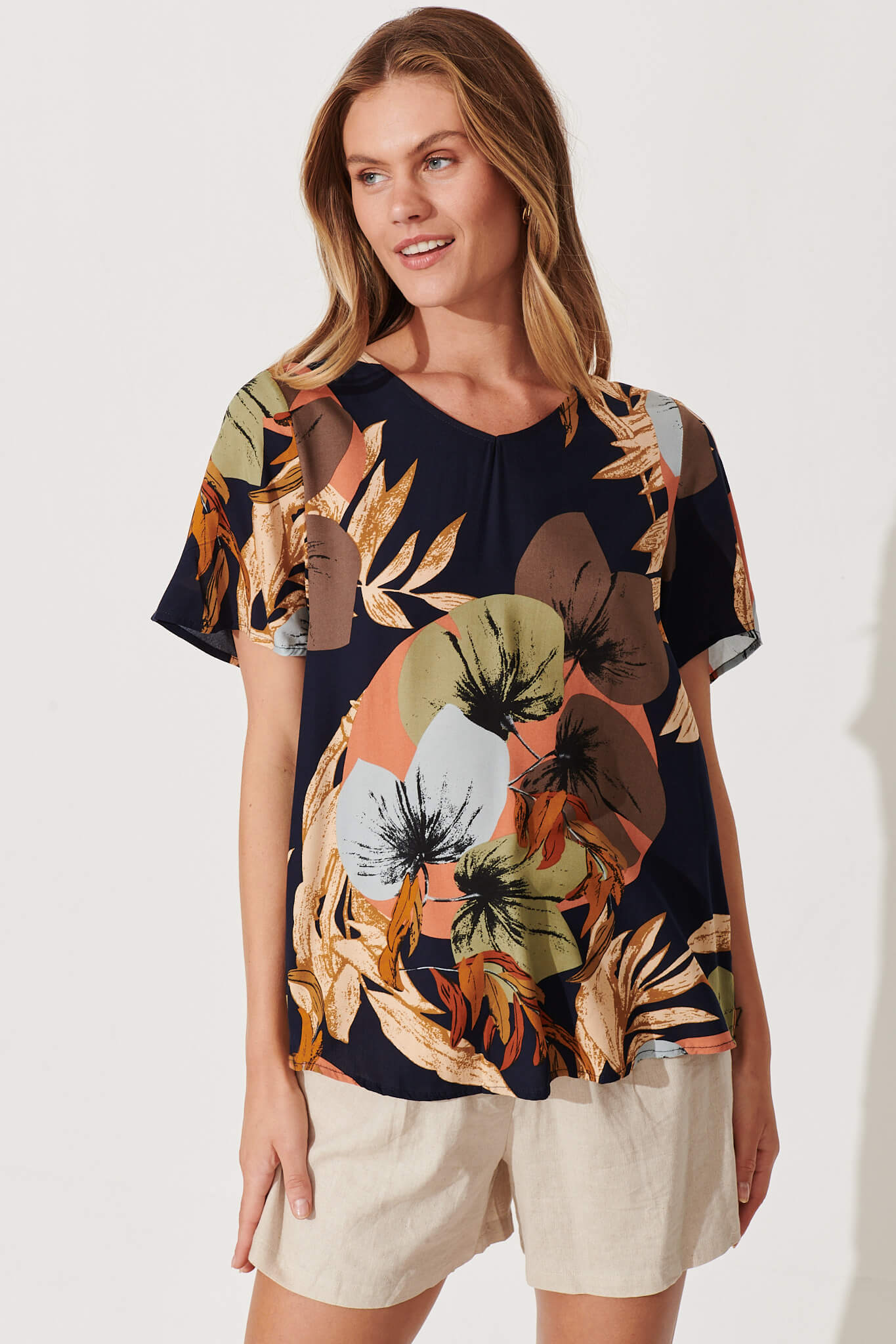 Phillipa Top In Navy Bold Floral - front