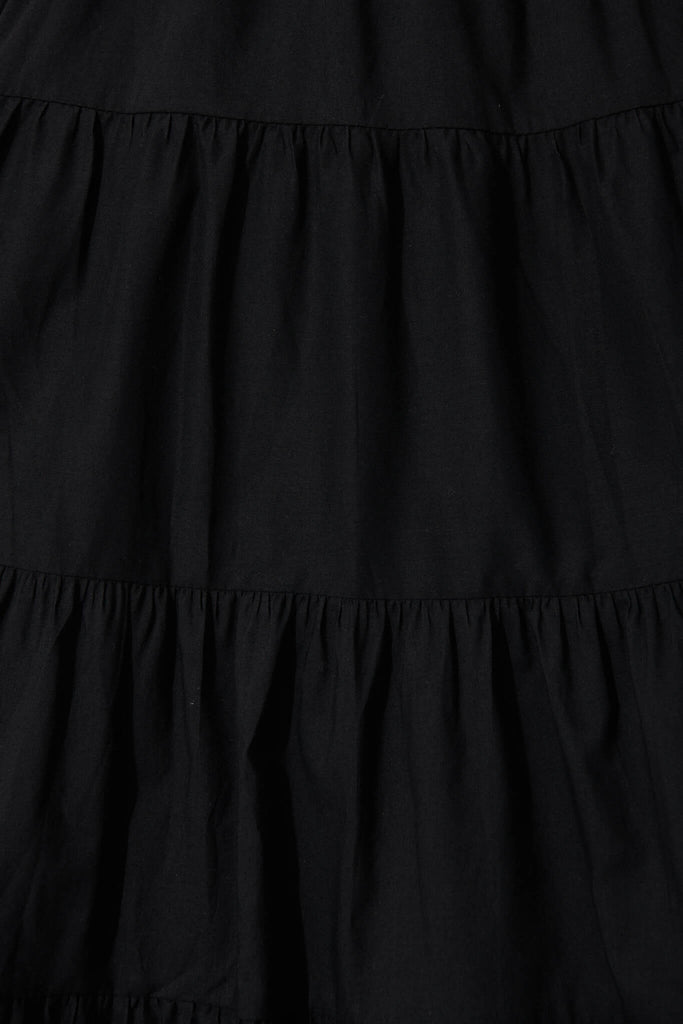 Kaitlyn Midi Dress In Black - fabric