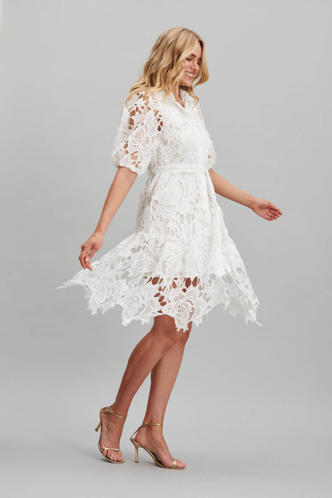 Jazzlyn Shirt Dress In White Lace - side