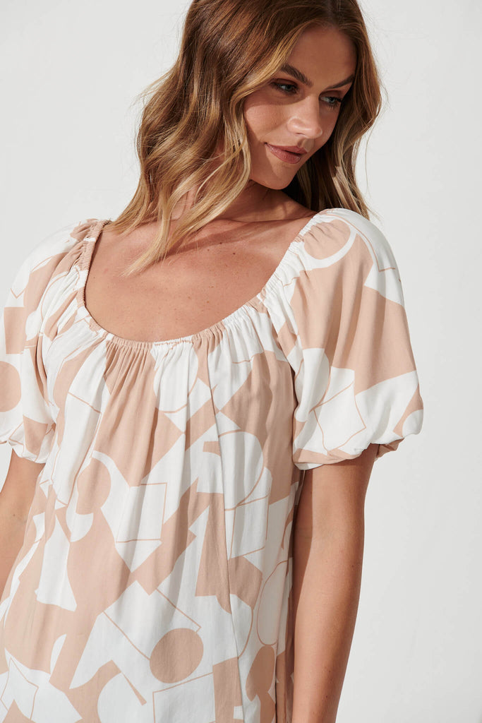 Rossa Top In Beige And White Geometric Print - detail