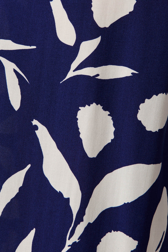 Mackillop Pant In Navy With Cream Leaf Print - fabric