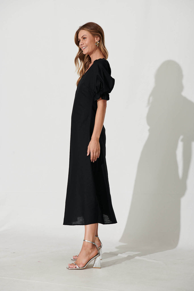 Distant Maxi Dress In Black Cotton Linen - side