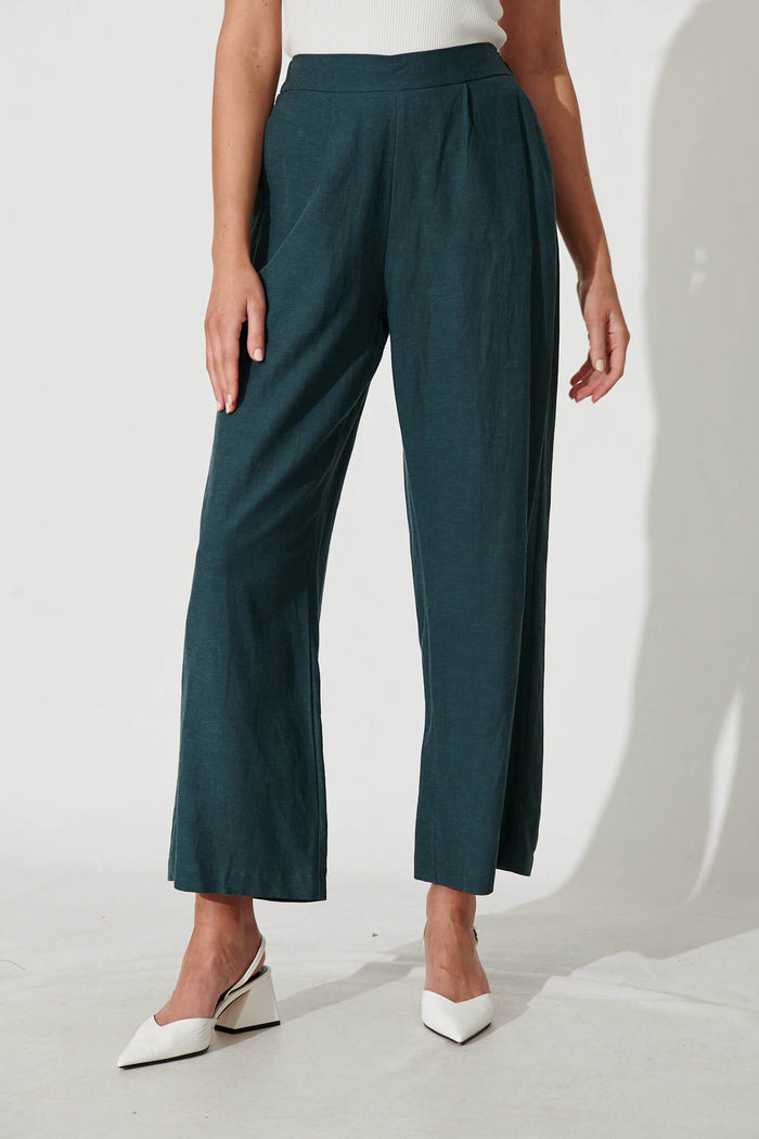 Highland Pant In Green Linen Blend - front